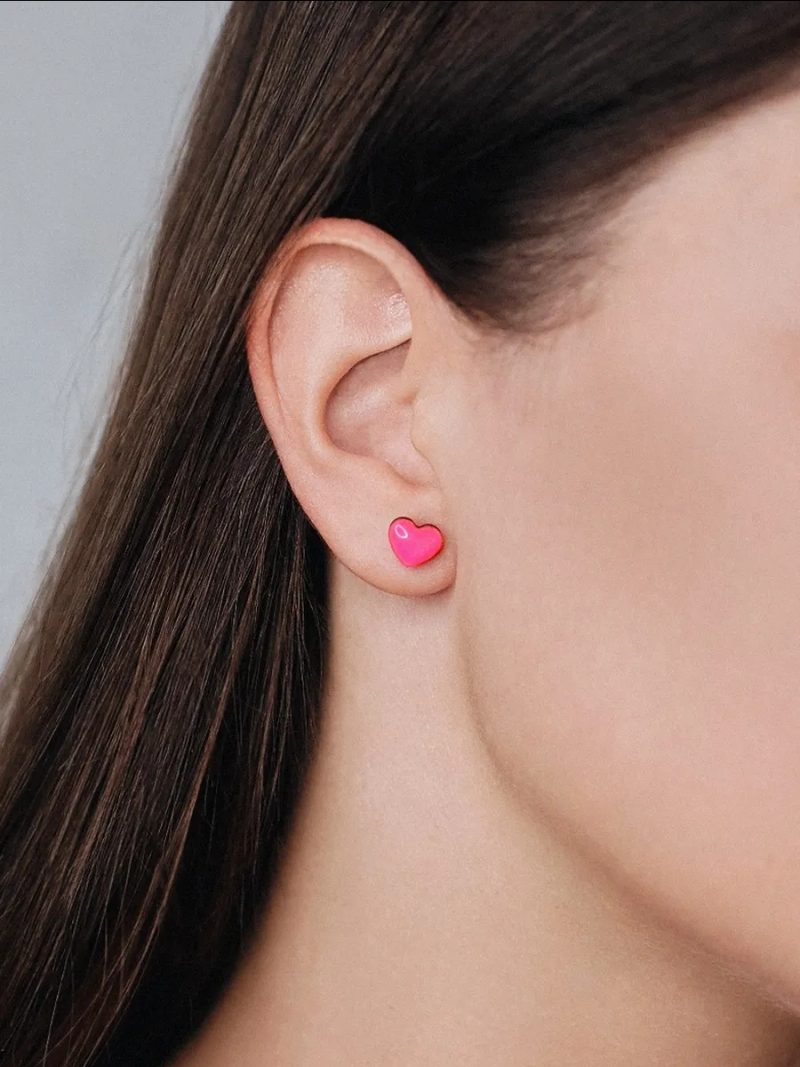 Серьги сердце для девочки деревянные — розовый